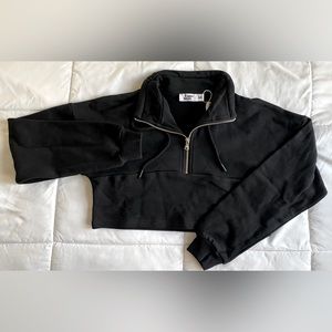 NWT Tiger Mist Cropped Quarter Zip